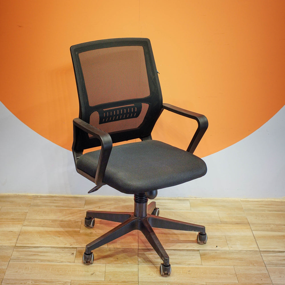 Neva Ease Mesh Office Chair with Lumbar Support – product image 3