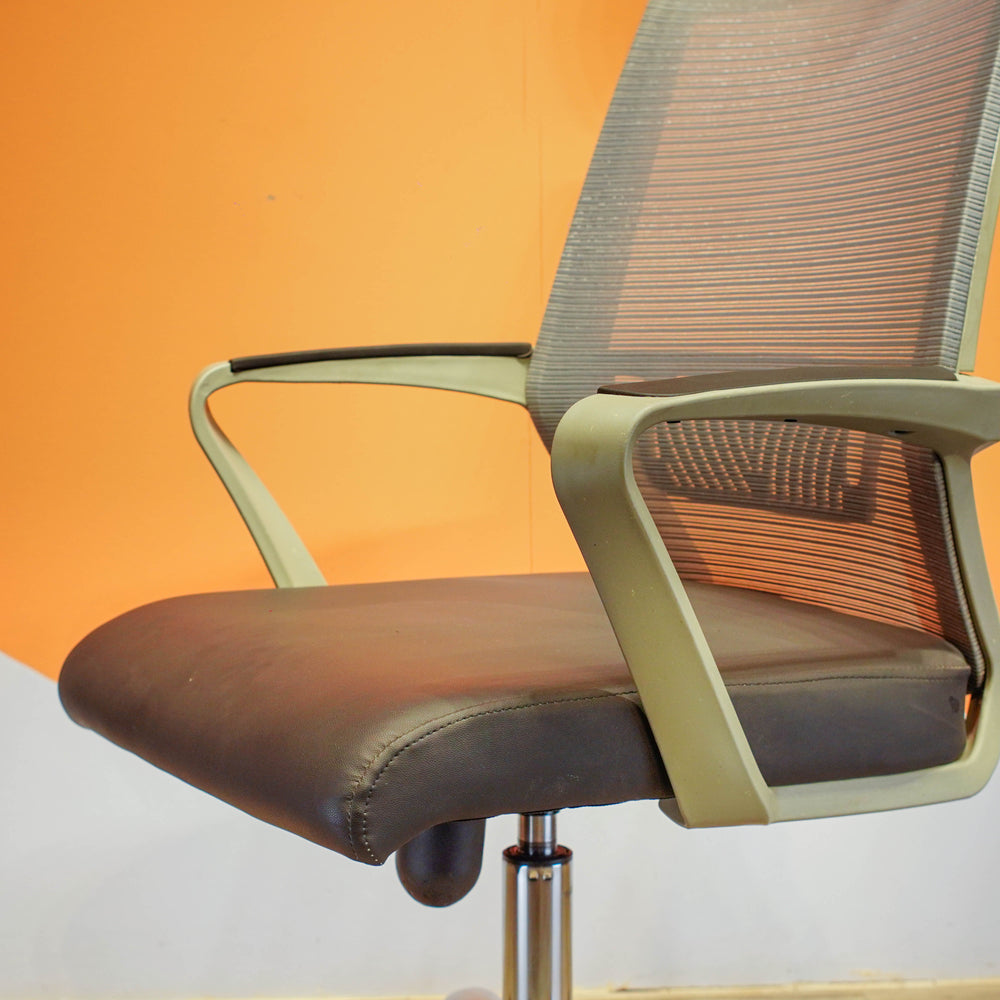 Neva Aero Industrial Mesh Office Chair – product image 10