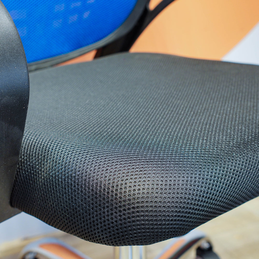 Neva Cube Revolving Task Chair – product image 10