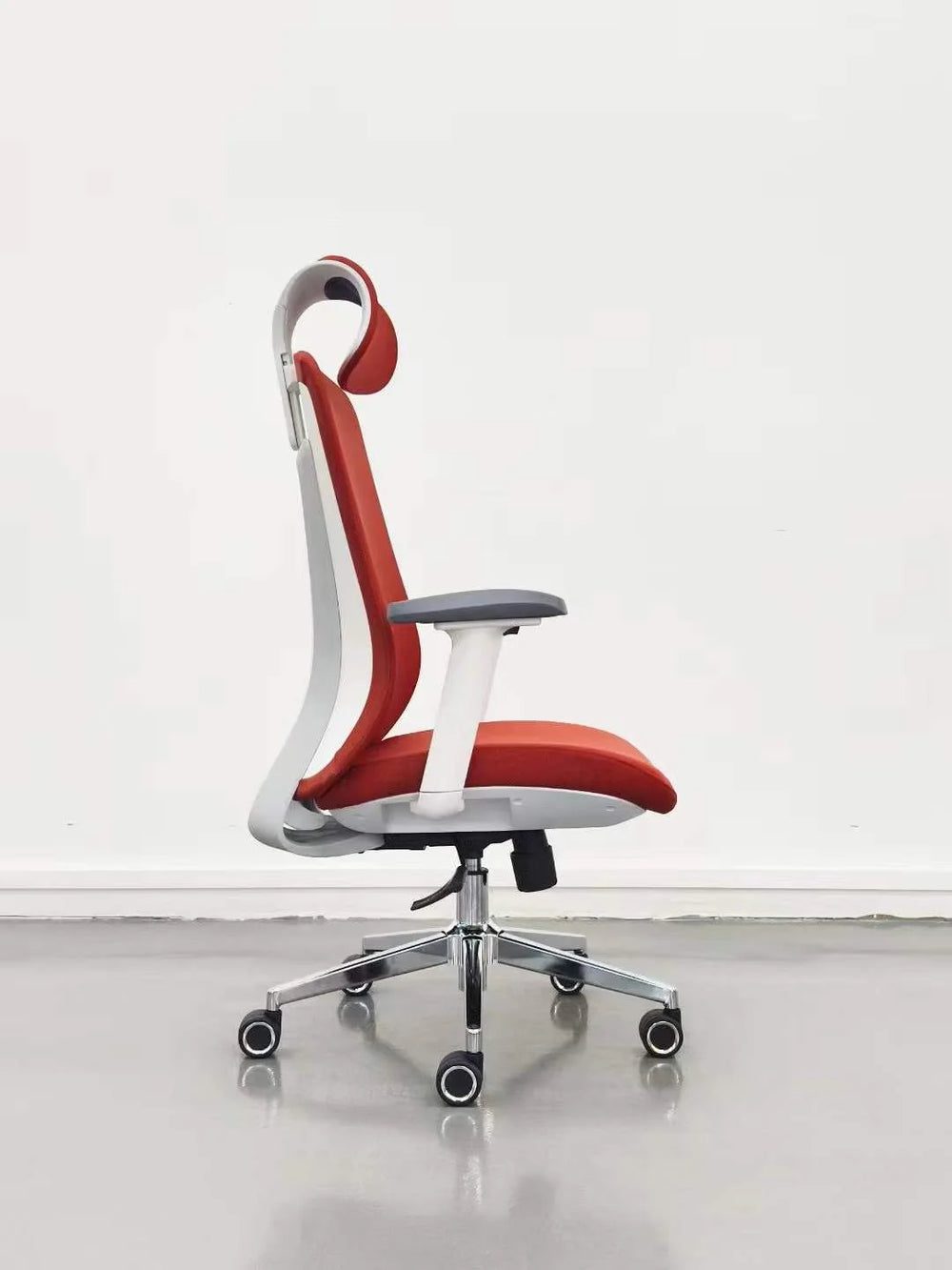 Neva Quantum Ergonomic Office Chair – product image 15