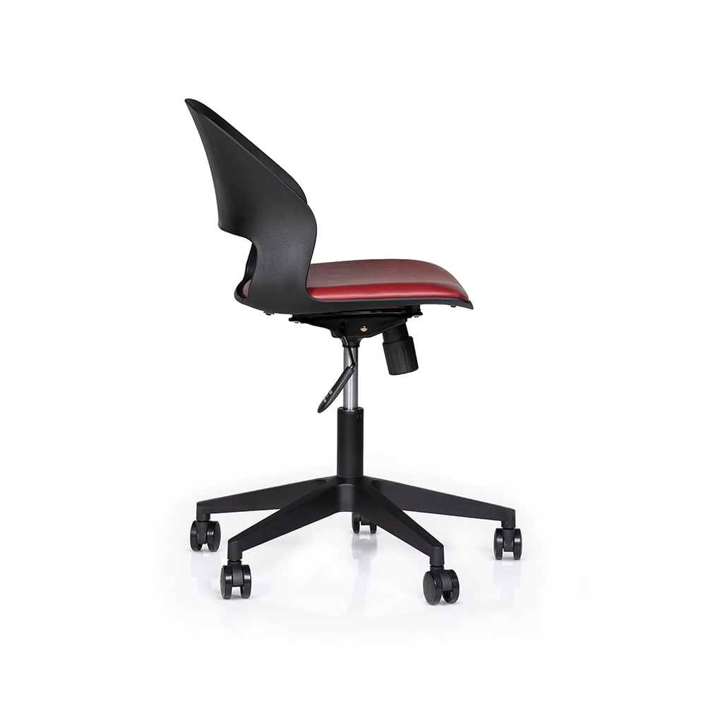 Neva Rilo Chair - product image 4