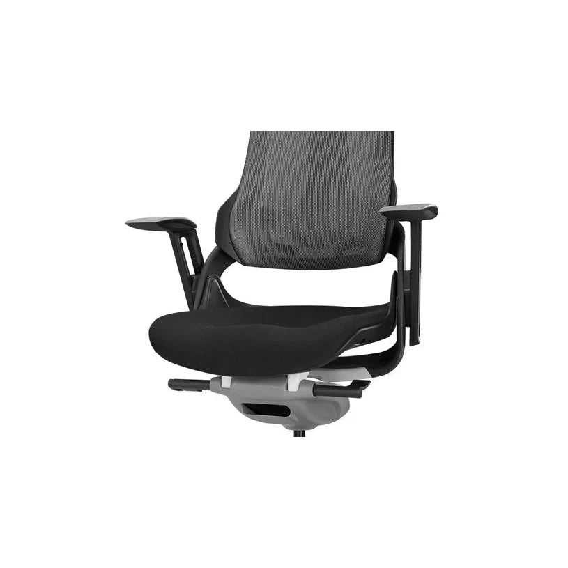 Merryfair Wau V2 front close-up of the black padded seat, mesh back, armrests and two under-seat control rods