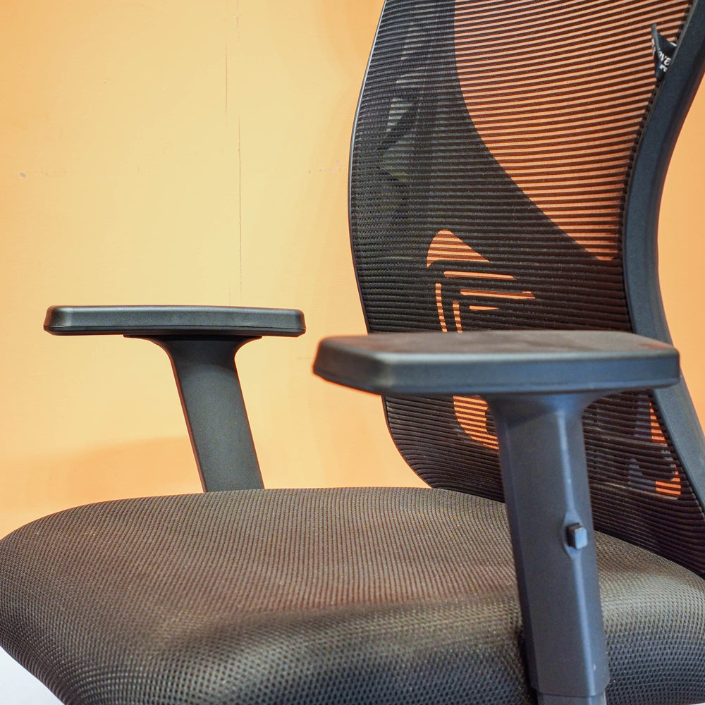 Neva Edge Executive Office Chair – product image 3