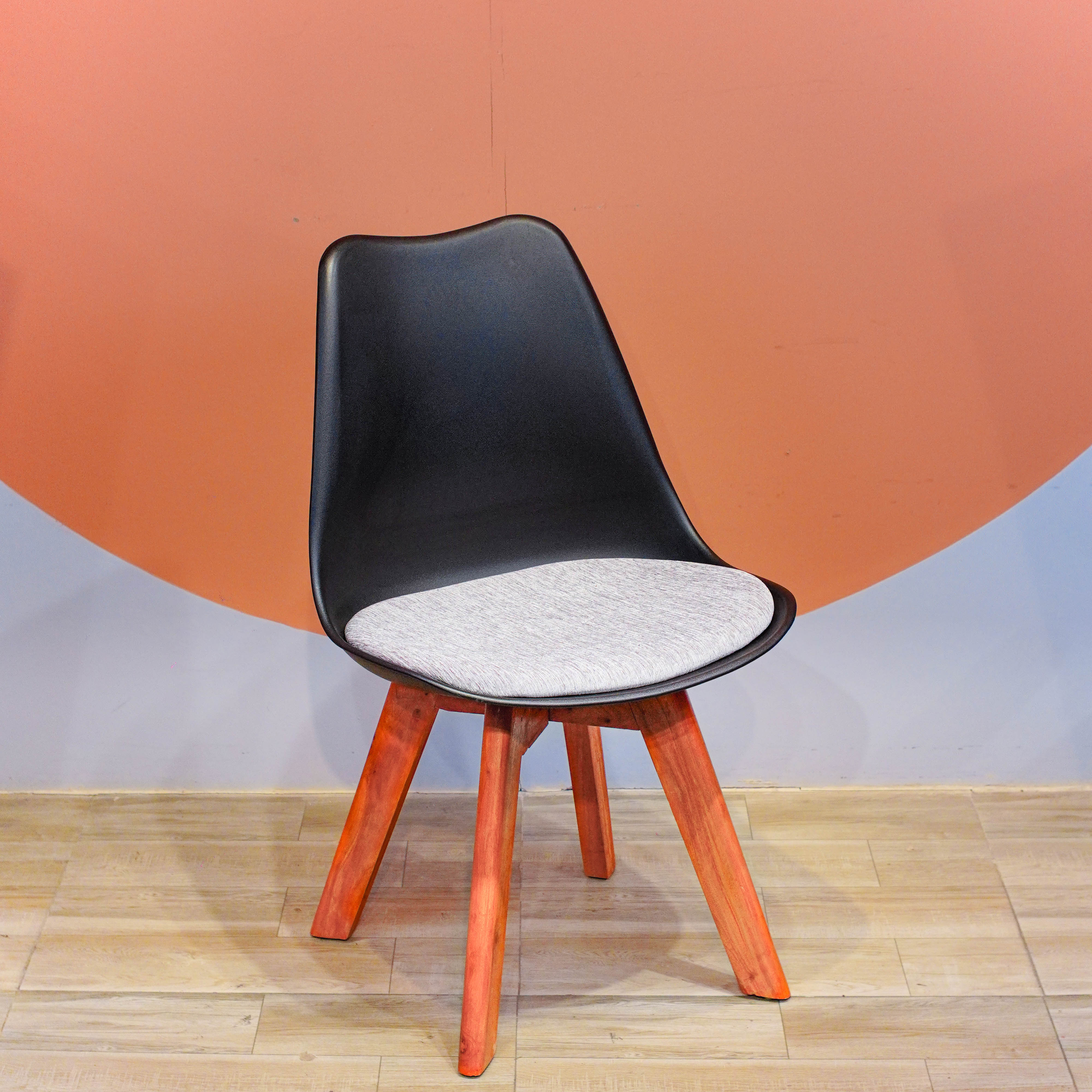 Tulip Chair