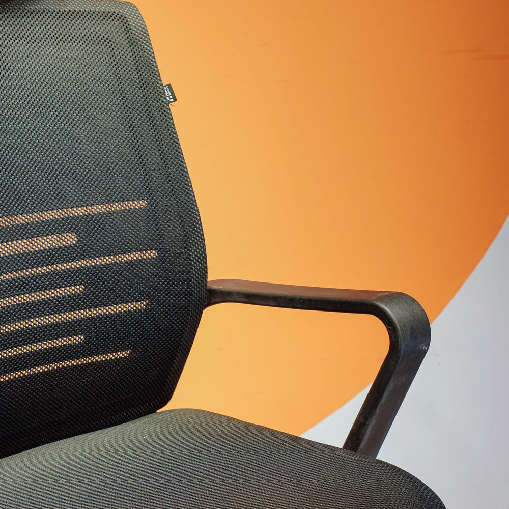 Neva Core High-Back Office Chair – product image 4