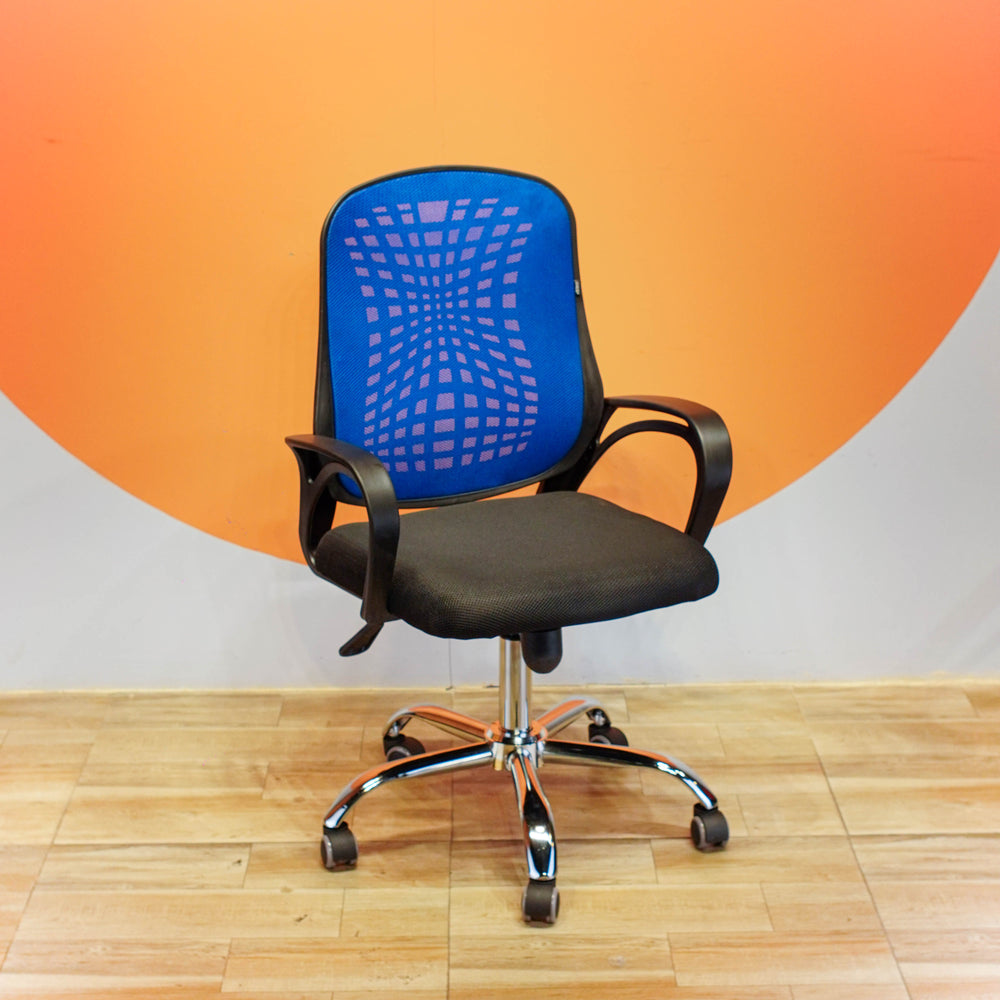 Neva Cube Revolving Task Chair – product image 2