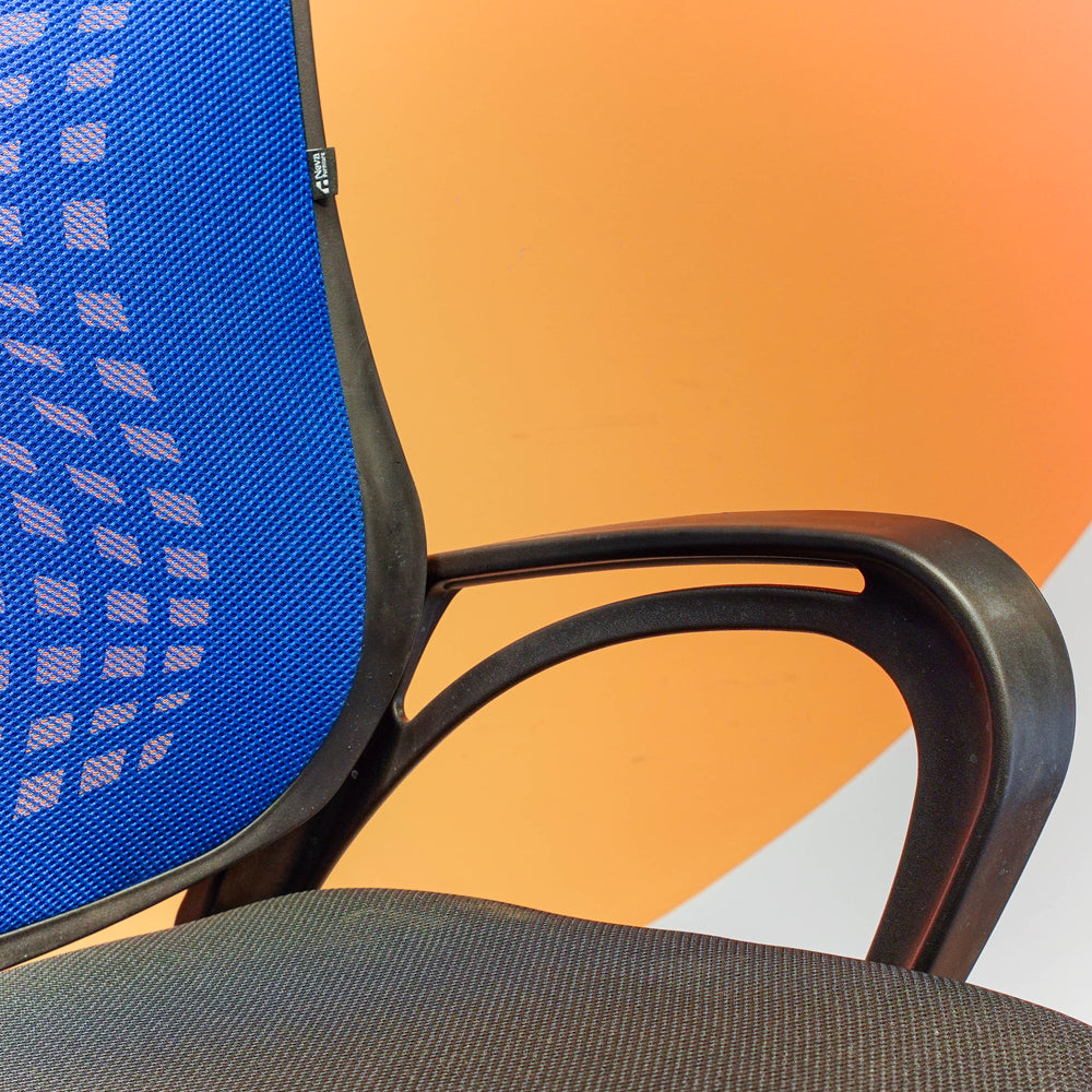 Neva Cube Revolving Task Chair – product image 6
