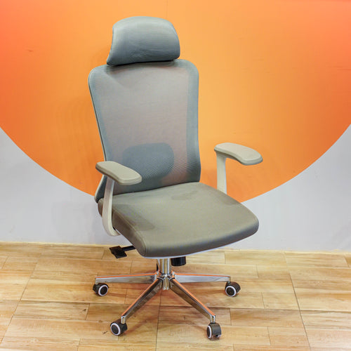 Neva Motion Ergonomic Task Chair – product image 2