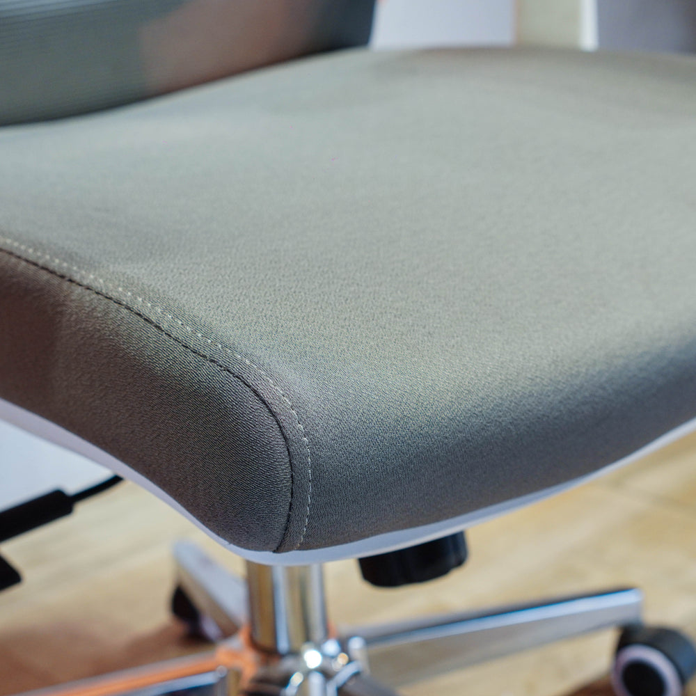 Neva Motion Ergonomic Task Chair – product image 6