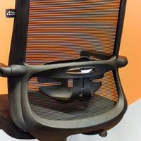 Mira Chair