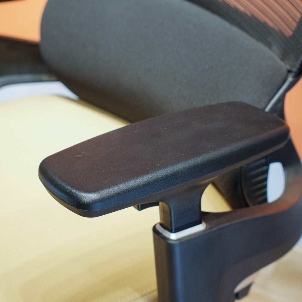 Neva Flex Ergonomic Office Chair – product image 9