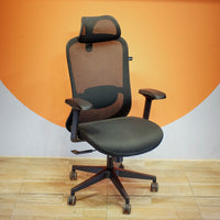 Linea Chair