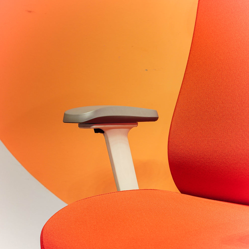 Neva Quantum Ergonomic Office Chair – product image 12