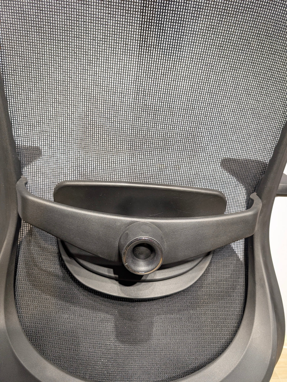 Neva Linea Mesh Ergonomic Office Chair – product image 7