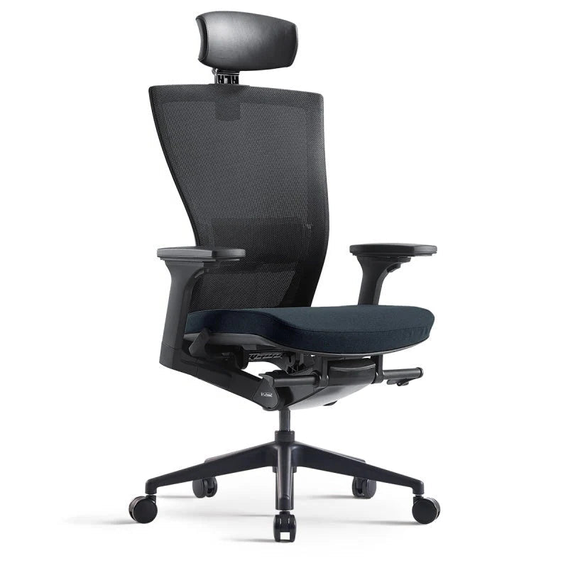 Bestuhl S15 ergonomic office chair in black