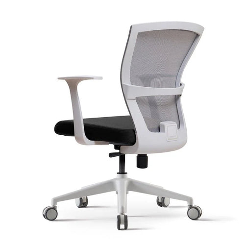 Neva Bestuhl E1 Ergonomic Office Chair – product image 2